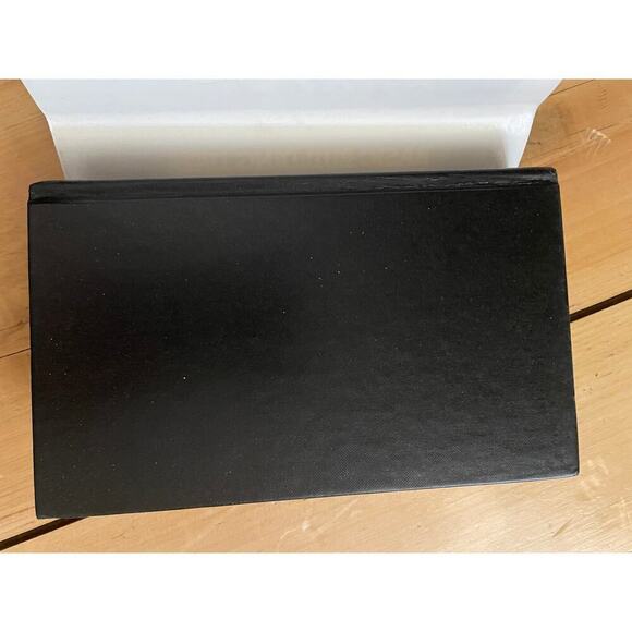 Basic Building Data by Don Graf 3rd Edition. H/C Dust Jacket. 1985 - Picture 3 of 4